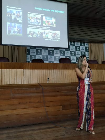 Pesquisadora Luana Ramos apresenta os resultados de projetos com a SUBPAV